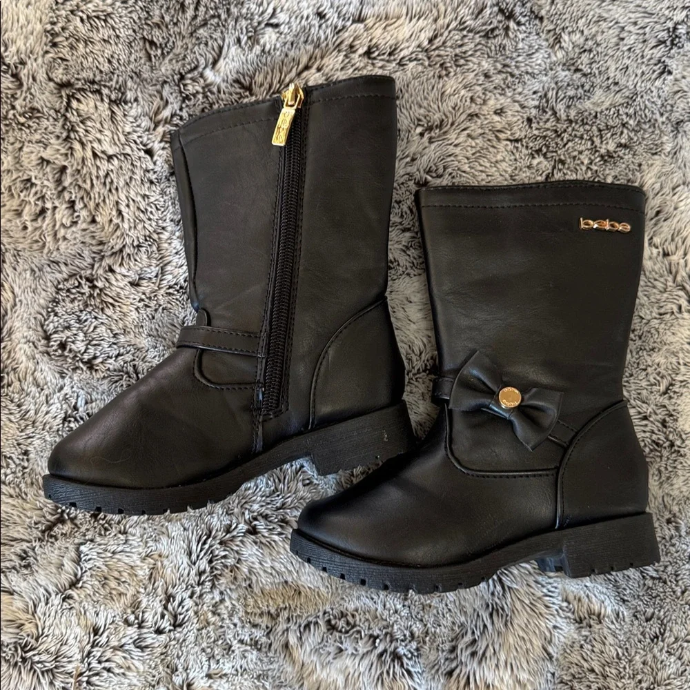 NWOT Bebe Girls Toddler 8 Black Gold Zipper Riding Boots Winter Bow Faux Leather